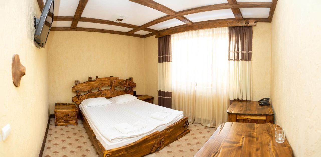 Complex Hyzhky Hotel Jaremcse Szoba fotó